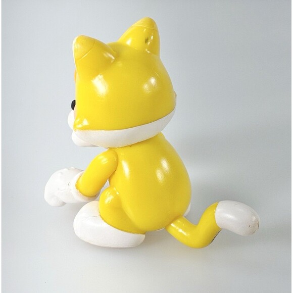 World of Nintendo Super Mario Cat Mario Jakks Pacific PVC Yellow & White Figure - Picture 5 of 9